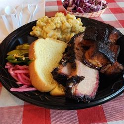 Drew's BBQ and Eatery