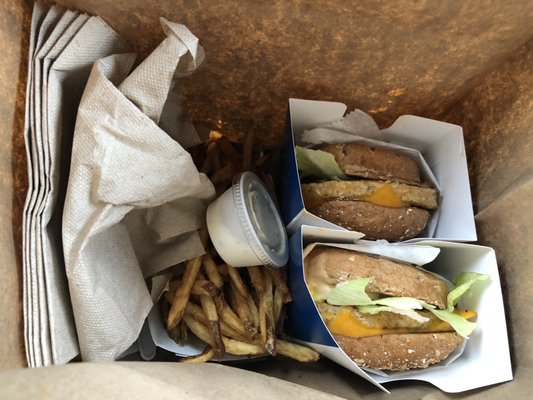 Elevation Burger by null