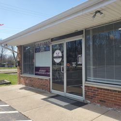 The Purple Pig Cafe - Front