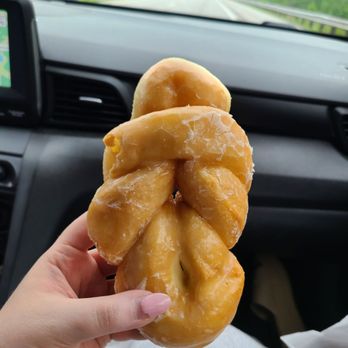 Resch's Bakery - Twist Donut - Donuts Near Me - Gahanna, Ohio Resch's Bakery - Twist Donut - Donuts Near Me - Gahanna, Ohio