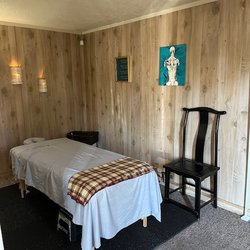 Amore Domenica Spa - With over 20 years of hands-on expertise, Amore Domenica offers massages that combine professional skill with genuine care.