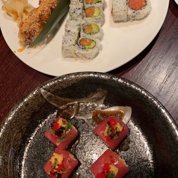 Sushi Ushi - Wes roll (top left), Christmas roll (bottom), Alaska roll (middle), Spicy Tuna roll (top right) - Sushi Bars Near Me - Valrico, Florida