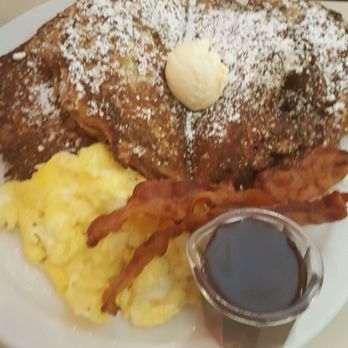 Rodeo Coffee Shop - Cinnamon French toast with eggs and bacon - Breakfast & Brunch Near Me - Clovis, California Rodeo Coffee Shop - Cinnamon French toast with eggs and bacon - Breakfast & Brunch Near Me - Clovis, California