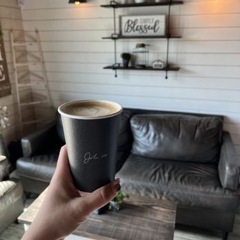 Vanessa's Coffee Shop - Coffee & Tea Near Me - Saint Cloud, Florida