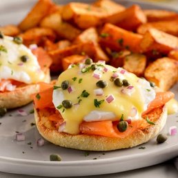 Smoked Salmon Benedict