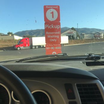 Walmart Supercenter - waiting for our stuff - Department Stores Near Me - Tehachapi, California