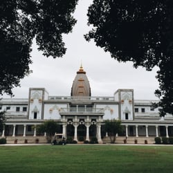 Radha Madhav Dham - Beautiful temple