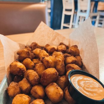 Buffalo Wild Wings - Cheddar Cheese Curds - Chicken Wings Near Me - Hanover, Massachusetts