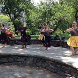 Na Pua Mai Ka Lani Nuioka - Hula in NYC - Sometimes when the weather is just too beautiful, we have lessons in the park.