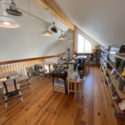 Cat Island Coffeehouse - Upstairs loft
