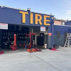 La Tire Auto & Body Shop