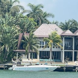 Celebrity home on star island