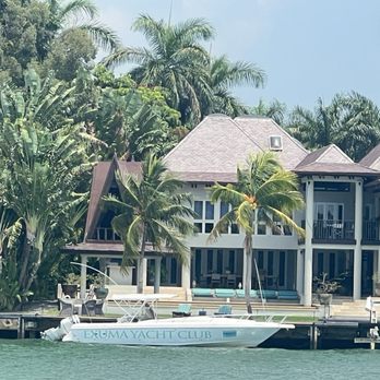 Miami On The Water - Celebrity home on star island - Boat Charters Near Me - Miami, Florida