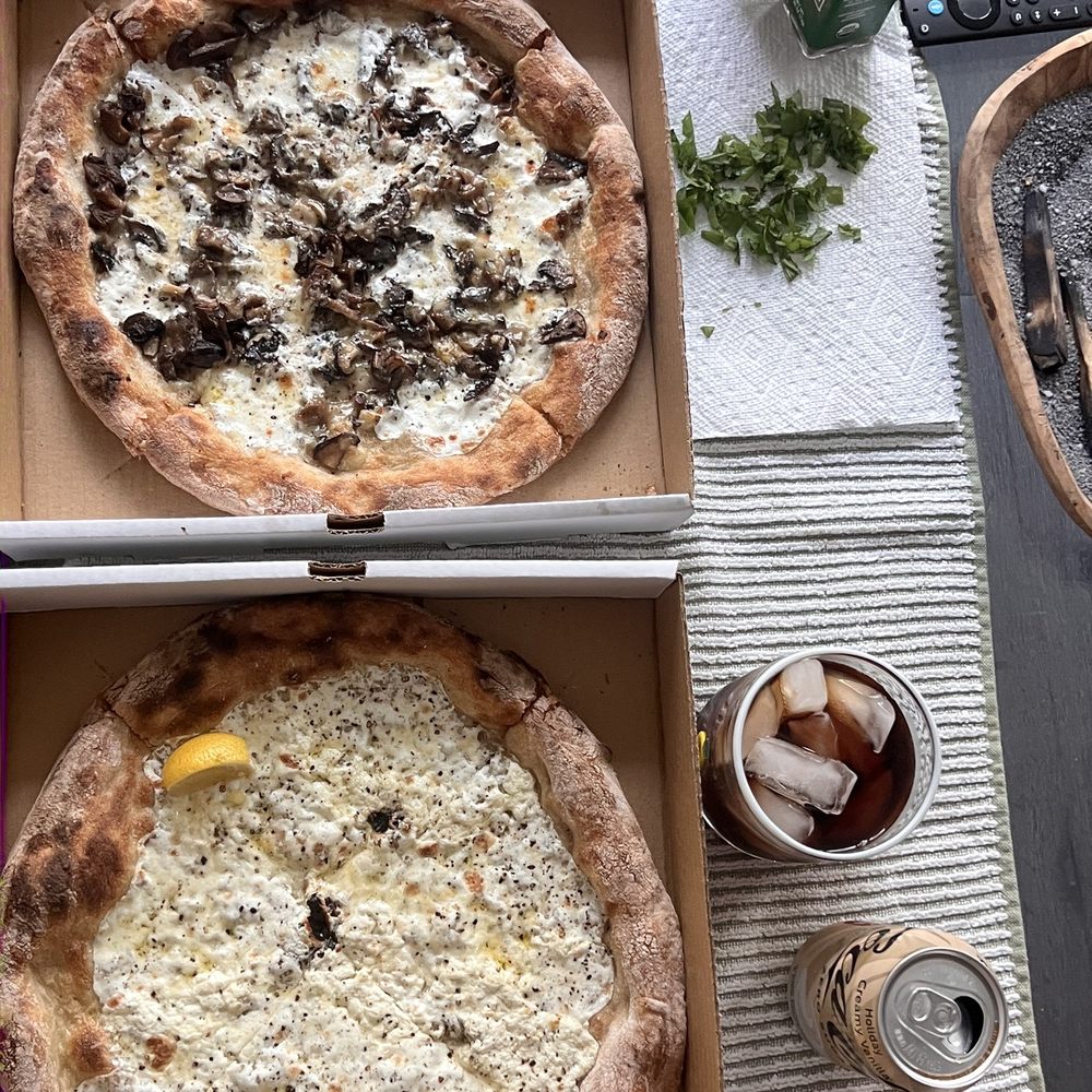 Sosta Due - Funghi and Ricotta Montata Al Limone pizza - Pizza Near Me - Fort Lauderdale, Florida