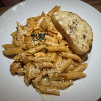 Rock & Brews - Grapevine - Blackened chicken Pasta - Burgers Near Me - Grapevine, Texas Rock & Brews - Grapevine - Blackened chicken Pasta - Burgers Near Me - Grapevine, Texas
