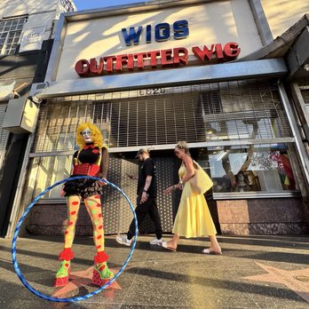 Outfitters Wig - Wigs Near Me - Los Angeles, California