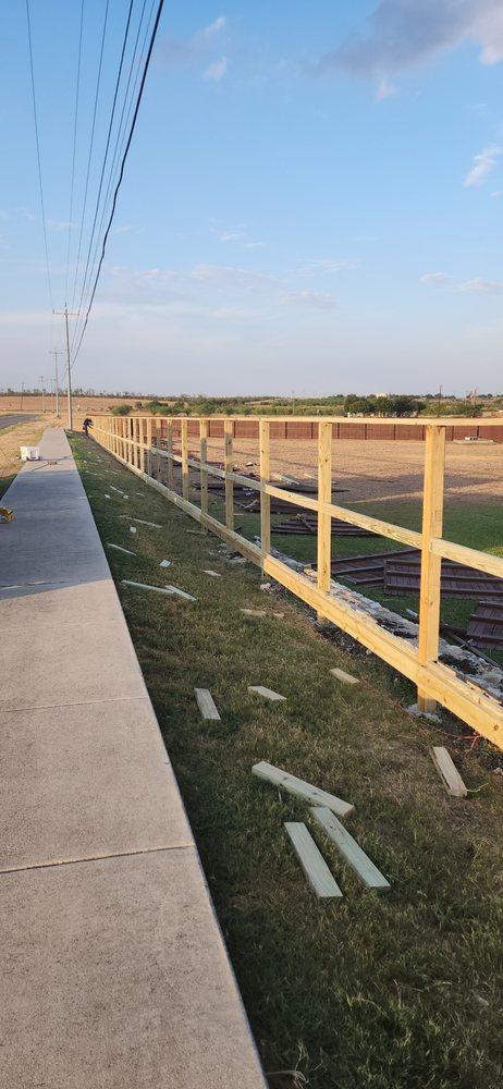 Slide of ROA Roofing & Services