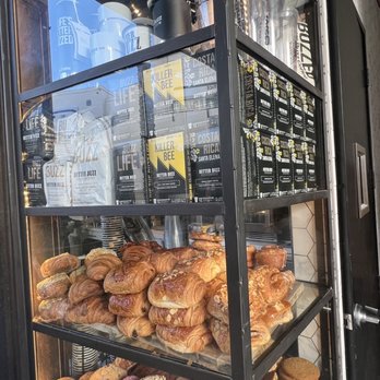 Better Buzz Coffee Fashion Valley - Crossaints & muffins galore!!! - Coffee & Tea Near Me - San Diego, California Better Buzz Coffee Fashion Valley - Crossaints & muffins galore!!! - Coffee & Tea Near Me - San Diego, California