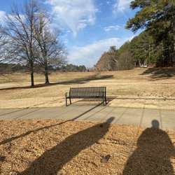 City Pond Park - Peaceful and pretty