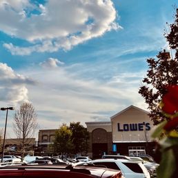 Lowe's Store, Suwanee, Georgia