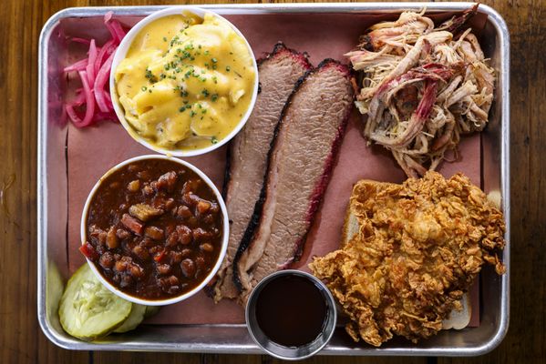Smokin J's BBQ & Taphouse by null