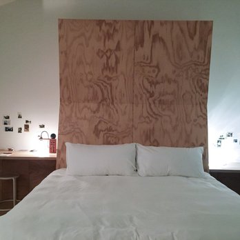 Tourists - The Danish den vibe - Hotels Near Me - North Adams, Massachusetts