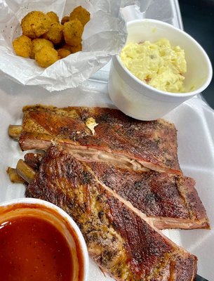 Hickory Hollow Restaurant and Catering by null