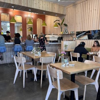 Madi - Atmosphere - Breakfast & Brunch Near Me - San Diego, California Madi - Atmosphere - Breakfast & Brunch Near Me - San Diego, California