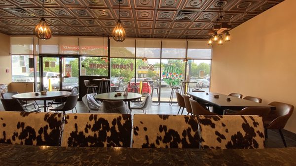 Sina's Restaurant by null