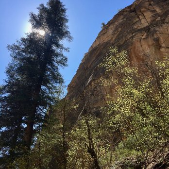 Lick Wash - All this beauty, and we saw only 4 people all day - Hiking Near Me Lick Wash - All this beauty, and we saw only 4 people all day - Hiking Near Me