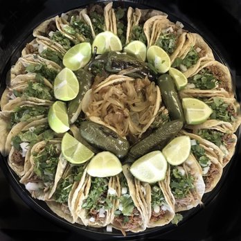 Tacos El Guero - Taco platter for parties or meetings - Tacos Near Me - Zavalla, Texas Tacos El Guero - Taco platter for parties or meetings - Tacos Near Me - Zavalla, Texas