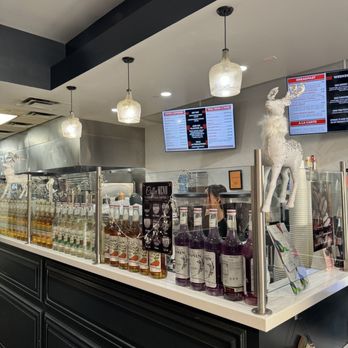 Scratch Bakery Cafe - Cafes Near Me - Newport Beach, California