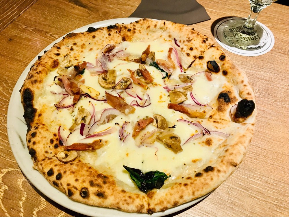 DUMBO PIZZA FACTORY 横浜 Updated August 2024 28 Photos 西区南幸11011