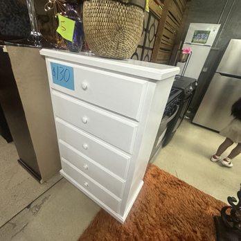 Furniture Warehouse - Cheap dresser, inside spray paint residue. Looks like used dresser - Furniture Stores Near Me - Buena Park, California Furniture Warehouse - Cheap dresser, inside spray paint residue. Looks like used dresser - Furniture Stores Near Me - Buena Park, California
