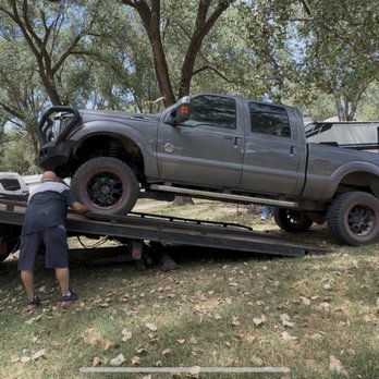 5-0 Tow N Repair - 2012 Ford F250 with battery and starter issues. - Towing Near Me - Burrton, Kansas 5-0 Tow N Repair - 2012 Ford F250 with battery and starter issues. - Towing Near Me - Burrton, Kansas