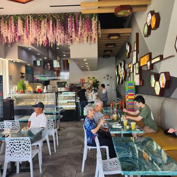 Saigon Chillin - Ice Cream & Frozen Yogurt Near Me - Houston, Texas