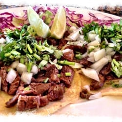 Emma's Mex Grill - Tacos de Bistek