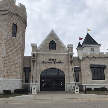 Mars Cheese Castle - Exterior - Bakeries Near Me - Kenosha, Wisconsin