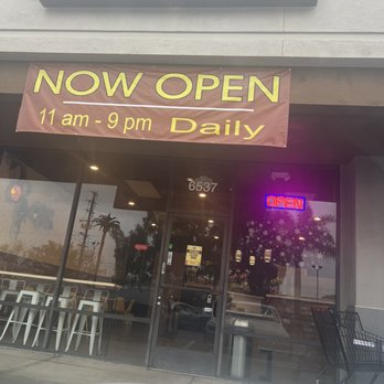 Boba Bee - Store front - Bubble Tea Near Me - Long Beach, California Boba Bee - Store front - Bubble Tea Near Me - Long Beach, California