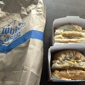White Castle - DOUBLE CHEESE SLIDER CAL 300-330 - Fast Food Near Me - Bolingbrook, Illinois White Castle - DOUBLE CHEESE SLIDER CAL 300-330 - Fast Food Near Me - Bolingbrook, Illinois