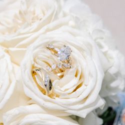 D'Amore Jewelers offers one-on-one engagement ring design with our experienced staff