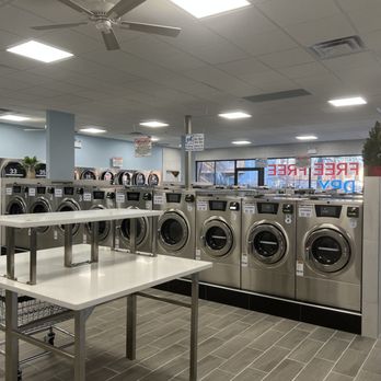 FreshSpin Laundromat - Laundromat Near Me - Springfield, Massachusetts