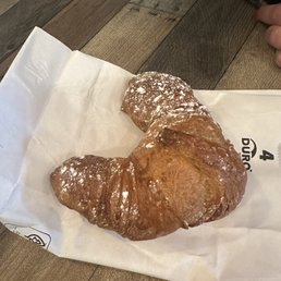 Peach croissant Peach croissant