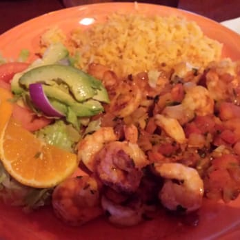 El Mariachi Mexican Restaurant - Zefe Shrimp - Grilled shrimp cooked with tomatoes, onion and cilantro. It is served with rice and salad. Small kine healthy..... - Mexican Near Me - Watertown, Wisconsin
