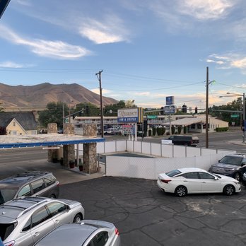 Regency Inn & Suites - View from outside balcony - Hotels Near Me - Winnemucca, Nevada Regency Inn & Suites - View from outside balcony - Hotels Near Me - Winnemucca, Nevada