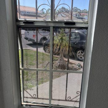 Pacific Window Repair - After single pane window - Glass & Mirrors Near Me Pacific Window Repair - After single pane window - Glass & Mirrors Near Me