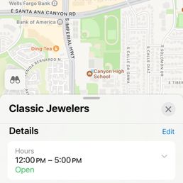 Hours of the store with no room or details of a appointment Hours of the store with no room or details of a appointment