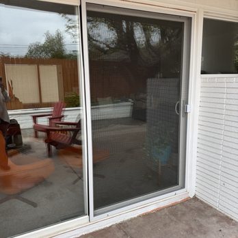 The Screen Bee - Mobile Window Screen Services - New screen door. - Windows Installation Near Me - Bakersfield, California The Screen Bee - Mobile Window Screen Services - New screen door. - Windows Installation Near Me - Bakersfield, California