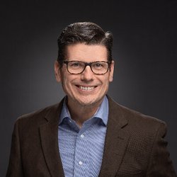 Livingston EyeCare Associates - Meet our eye care expert - Dr. Chad Gallatin