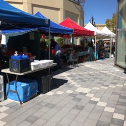 Corte Madera Town Center Farmers' Market